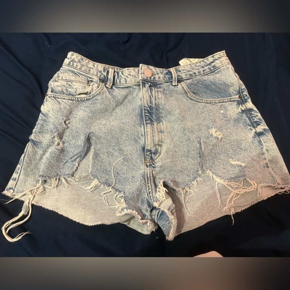 Zara Light Blue Distressed Jean Shorts
